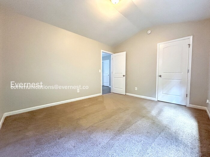 Building Photo - 345 Westridge Cir