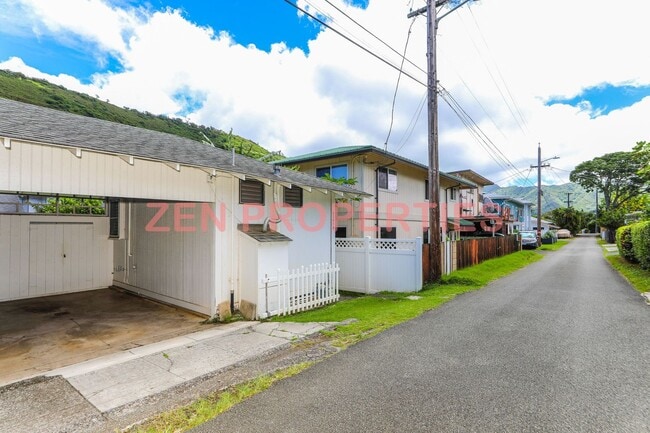Building Photo - quaint studio cottage for rent in Manoa)