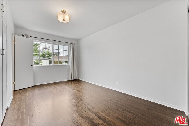 Building Photo - 4762 Imlay Ave