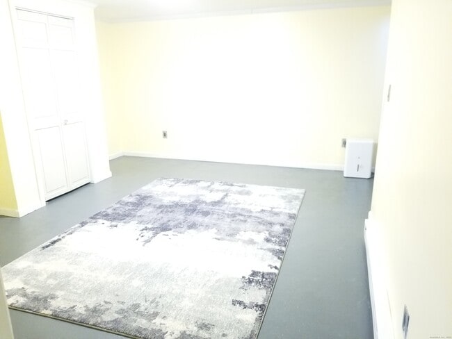 Building Photo - 1 Abbott Rd