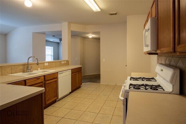 Building Photo - 20311 Cypresswood Glen