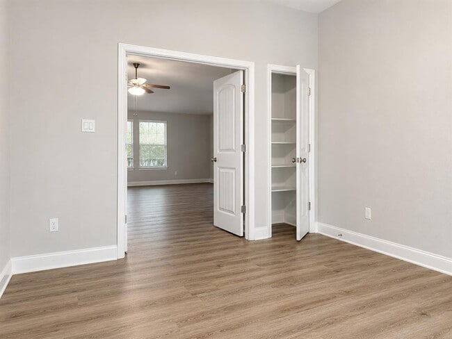 Building Photo - 18512 Rio Chama Ln