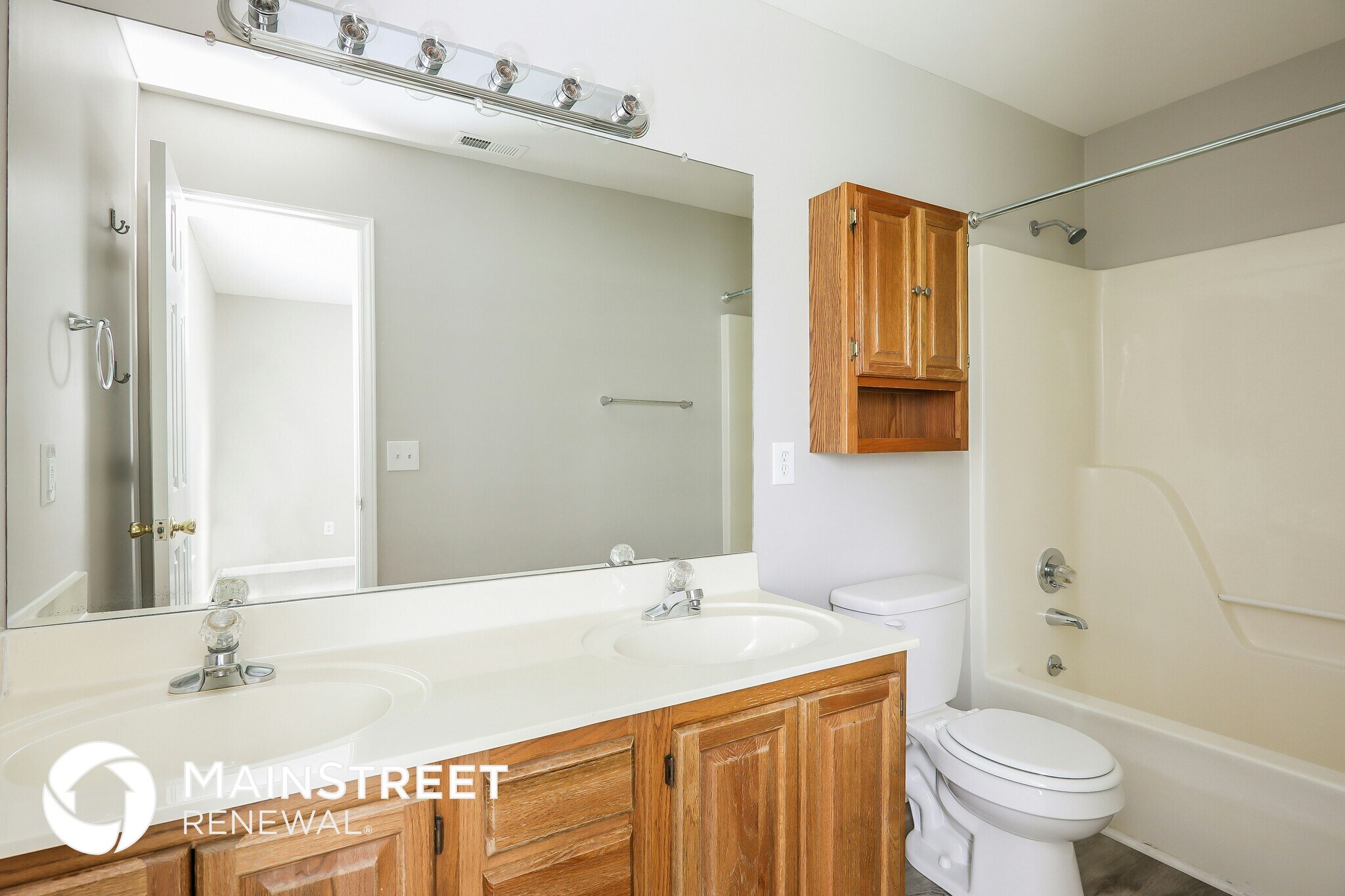 Building Photo - 404 Graves Mill Rd