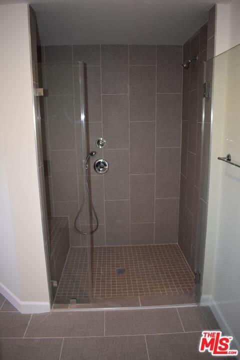 Building Photo - 4504 Colbath Ave