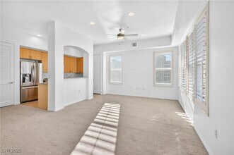 Building Photo - 38 E Serene Ave