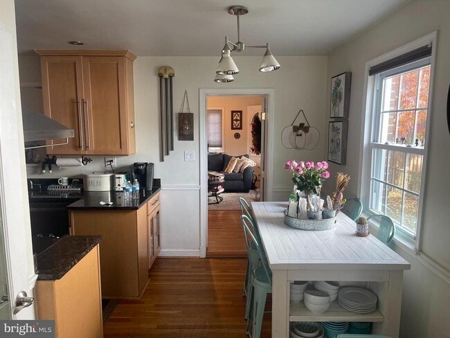 Building Photo - 4411 Edgefield Rd