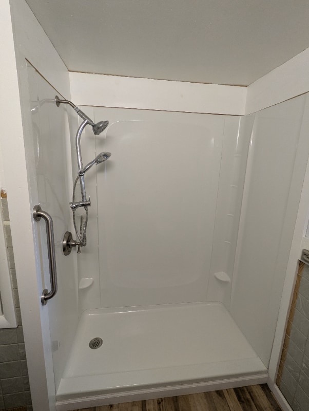 Building Photo - 1810 Midway Dr