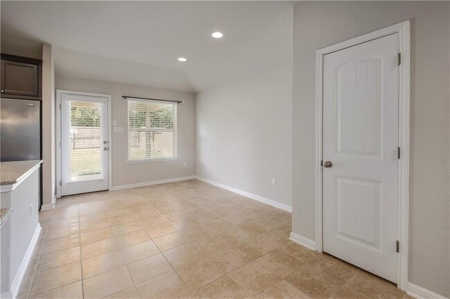 Building Photo - 7220 Longford Trail