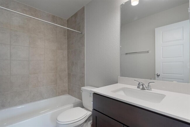 Building Photo - 101 Keltic Dr