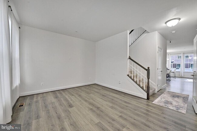 Building Photo - 1103 Grady Ct