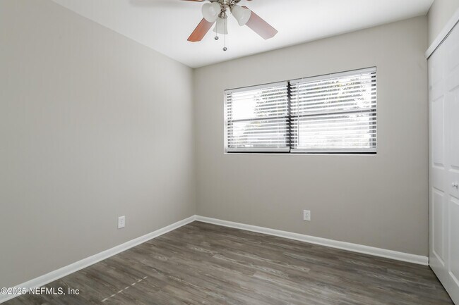Building Photo - 7428 Centauri Rd