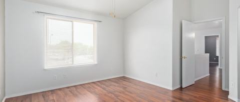 Building Photo - 3316 E Tierra Buena Ln