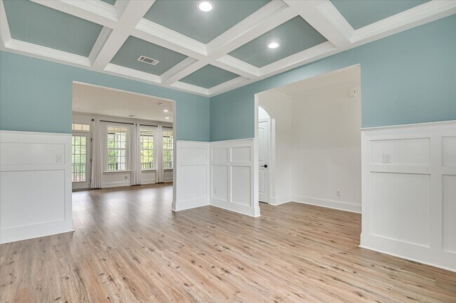 Building Photo - Home For Rent: 765 Mural Lake Ct Grovetown, GA 30813