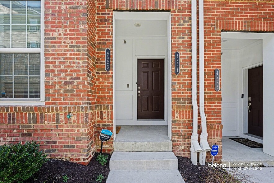 Building Photo - 4521 Reaney Ln