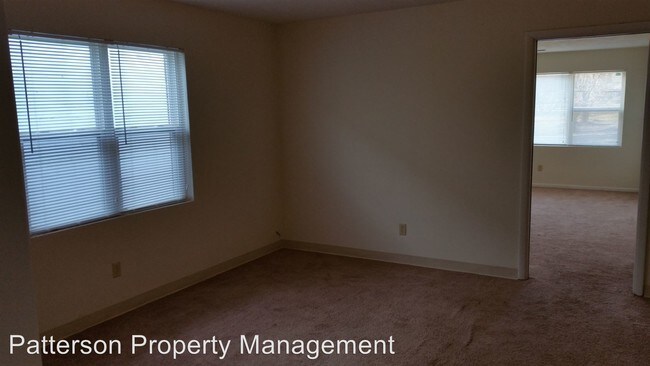 Building Photo - 211 E Ashley St