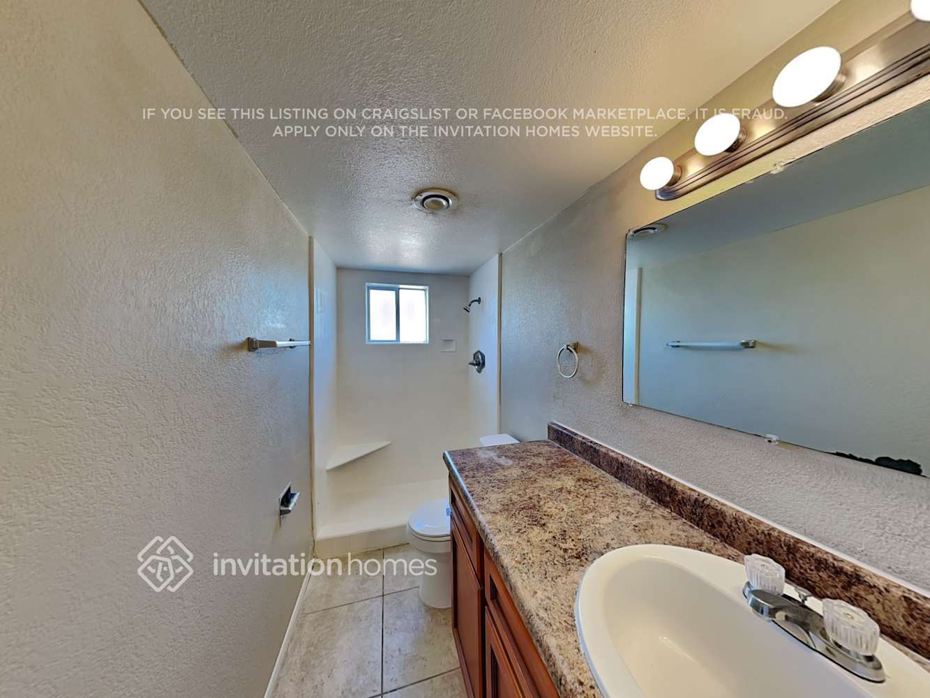 Building Photo - 1344 E Marilyn Ave