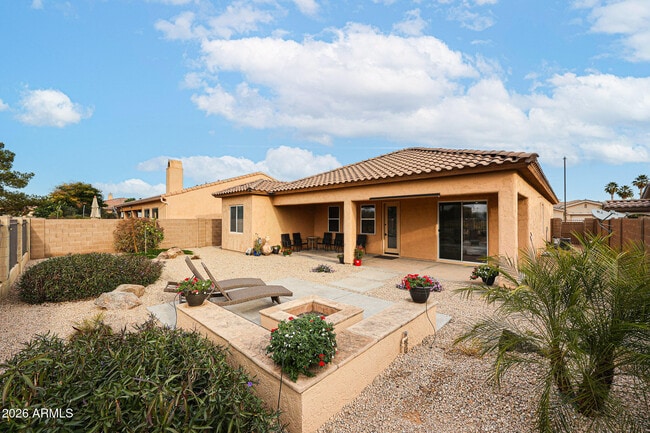 Building Photo - 14383 W Monte Vista Rd