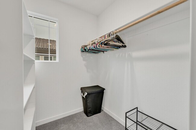 Building Photo - 6001 San Rafael Ln