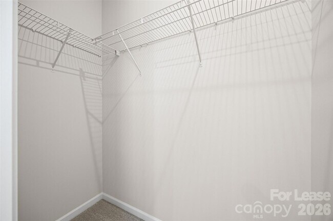 Building Photo - 5640 Kingspan Dr