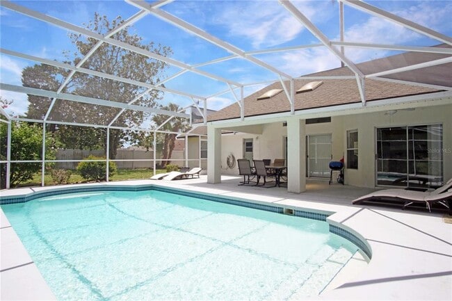 Building Photo - 928 Loma Bonita Dr