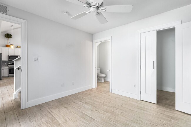 Building Photo - ** COURTYARDS AT QUAIL WOODS ** 2 BED + DEN / 2 BATH - TOWNHOME - NORTH NAPLES - ANNUAL RENTAL