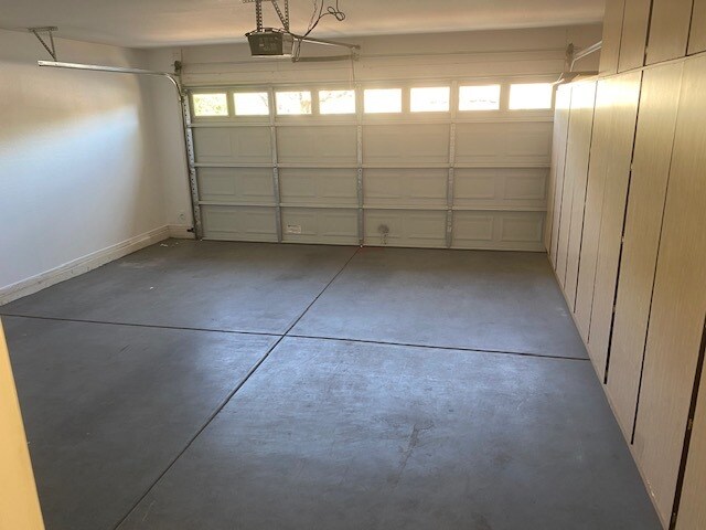 Building Photo - 43584 W Arizona Ave