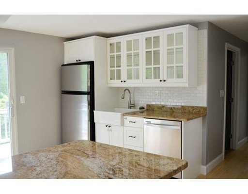 Building Photo - 512-514-514 Gleasondale Rd