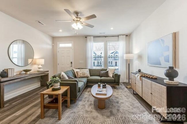 Building Photo - 102 Abercorne Wy