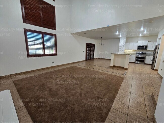 Building Photo - 3 bedroom/ 2.5 bathroom 2 story home.