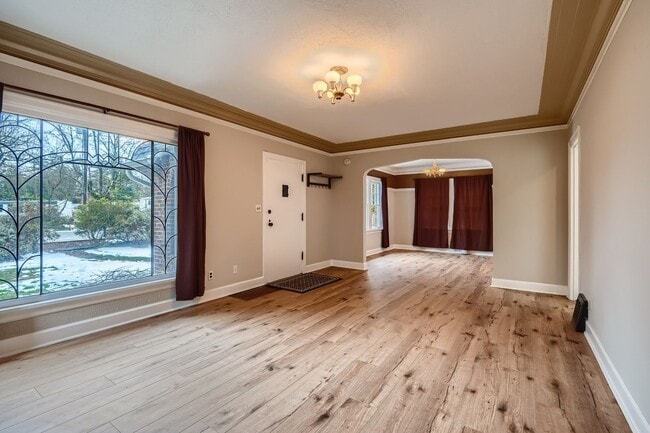 Building Photo - NEW BEST PRICE at $2,195 Fully Rehab 3 Bed...