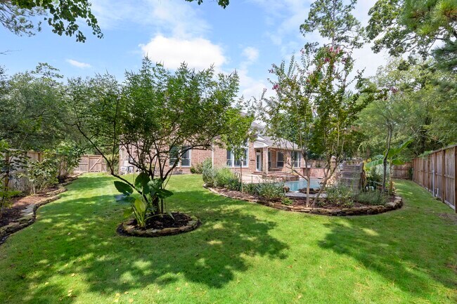 Building Photo - 6 Skipwith Pl