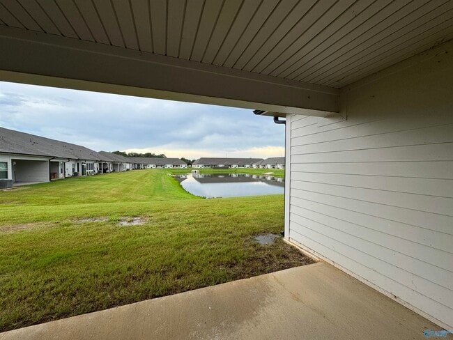Building Photo - 12631 Whitcomb Cir