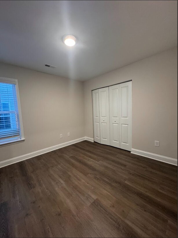 Building Photo - Spacious 4-Bed, 2.5-Bath Home in Woodruff ...