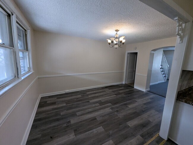 Building Photo - Updated Home - Northeast Philadelphia