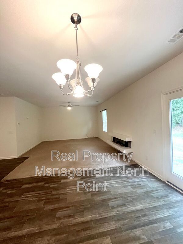 Building Photo - 24 Seattle Slew Way