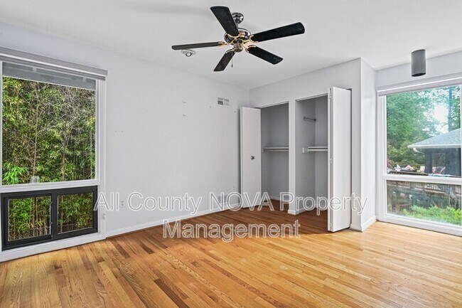 Building Photo - 8108 Timber Valley Ct