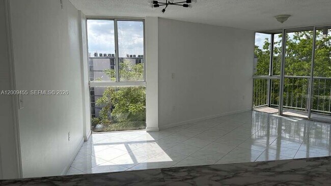 Building Photo - 6995 NW 186th St