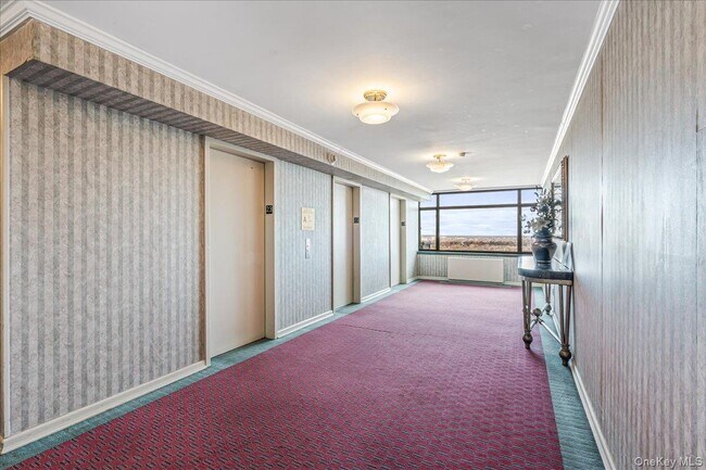 Building Photo - 112-01 Queens Blvd