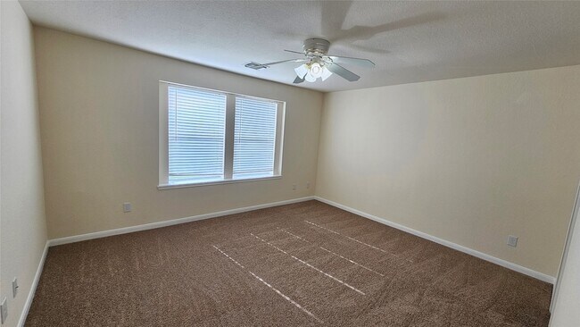 Building Photo - 7918 Barnes Ridge Ln