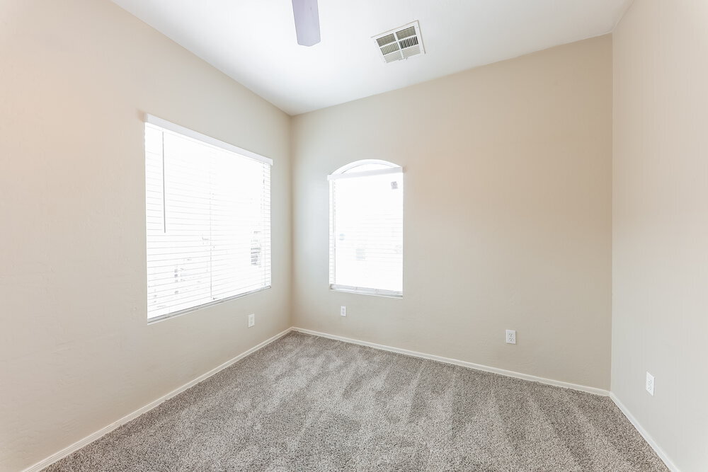 Building Photo - 14881 W Riviera Dr