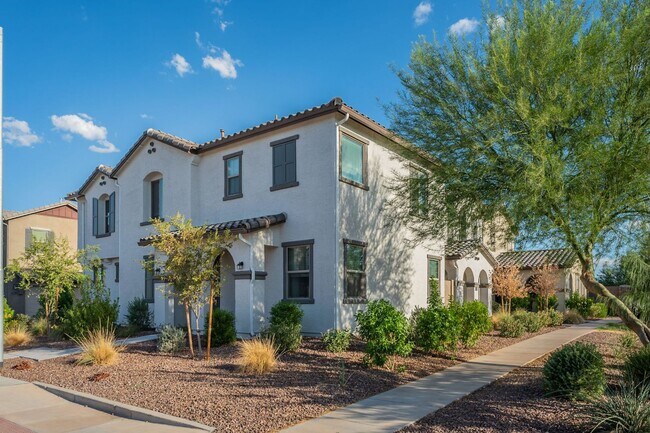 Building Photo - Three Bedrooms! Newer Neighborhood - convenient to 202!