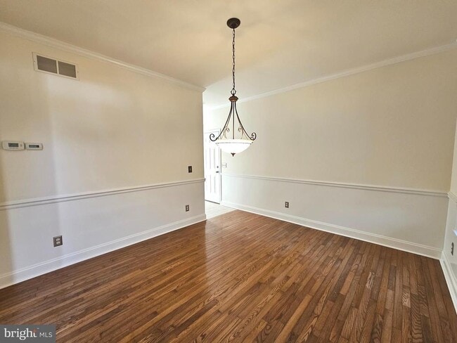 Building Photo - 165 Pitch Kettle Ct