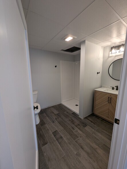 Bathroom - 207 6th St