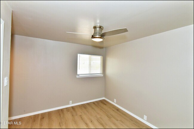 Building Photo - 6412 Pizarro St
