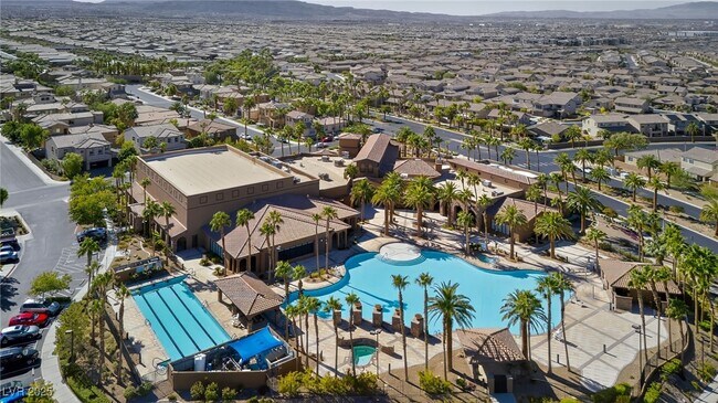 Building Photo - 1032 Via Panfilo Ave