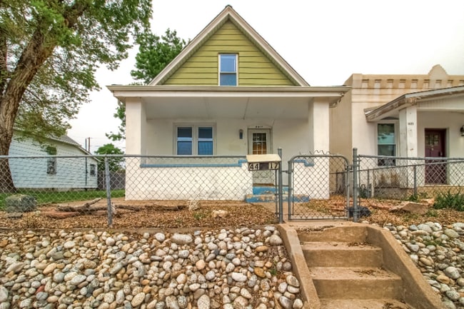 Building Photo - 4417 Pennsylvania St