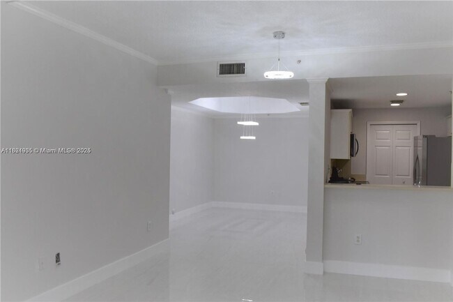 Building Photo - 6540 NW 114th Ave
