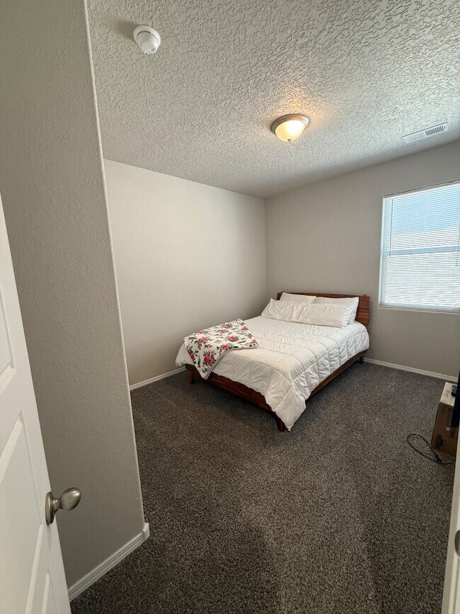 Building Photo - 10844 Caresso Lp SW