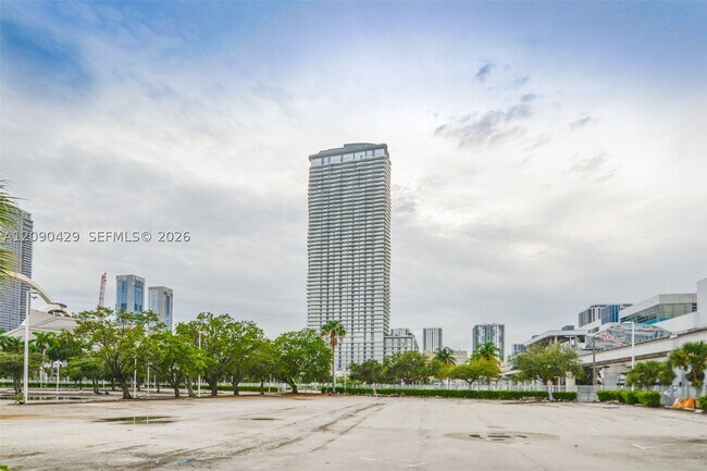 Building Photo - 1400 Biscayne Blvd