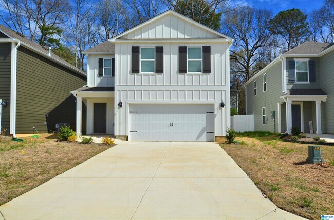 Building Photo - 6558 Creek Cir